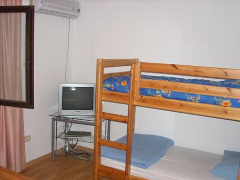 Apartamenty Apartmani Darija & Pero Pučišća (Wyspa Brač)