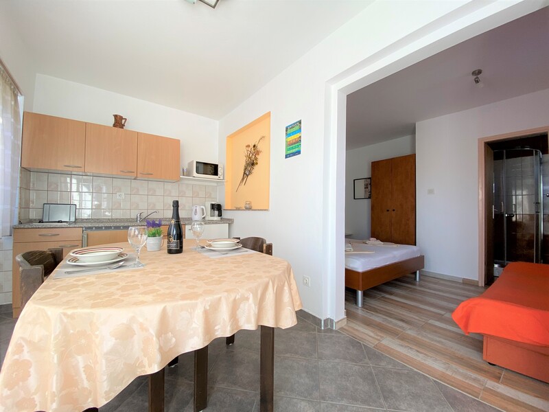 Apartmenthaus Dijana Krk (Insel Krk)