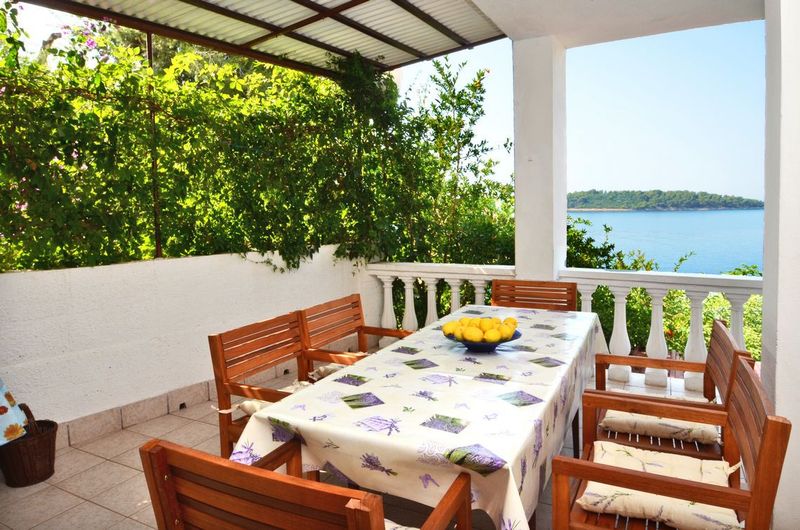 Apartmani Ljiljana Prižba (Otok Korčula)