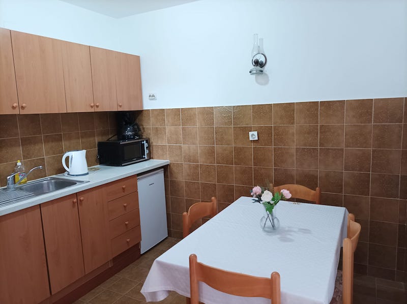 Apartmani Budija LAVANDA Vir (Otok Vir)