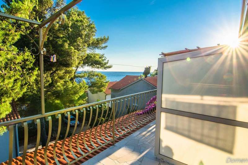 Apartamenty LUČIĆ  Ivan Dolac (Wyspa Hvar)