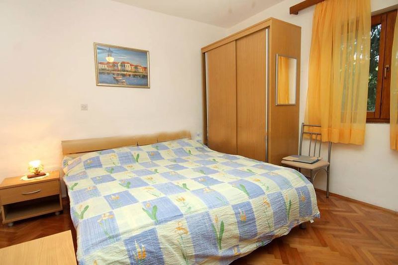 Apartamenty LUČIĆ  Ivan Dolac (Wyspa Hvar)