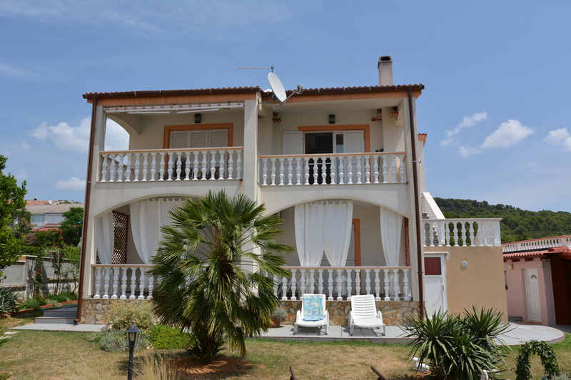 Apartmenthaus   Villa  Carrington Novalja (Insel Pag)