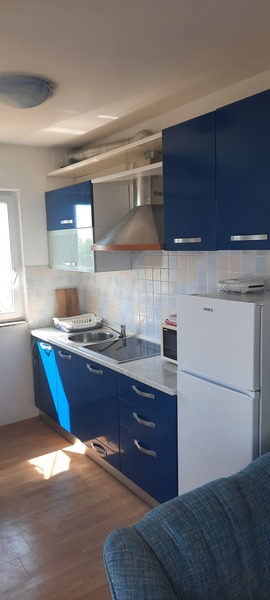 Apartamenty Apartmani troskot Vis (Wyspa Vis)