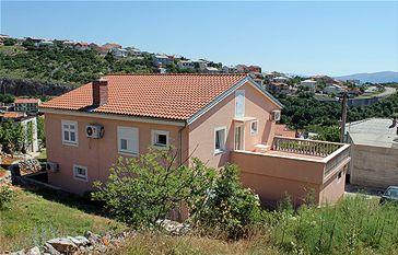 Apartmani i sobe Bionda Senj Senj