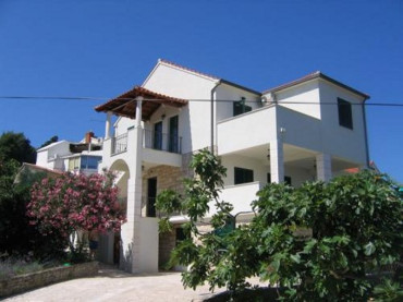 Vacation rentals in Supetar (Island Brac)