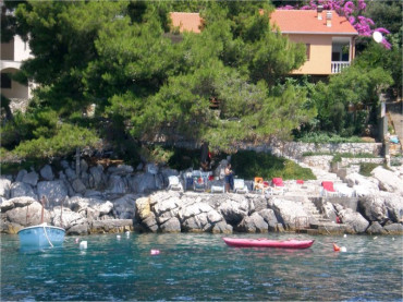 Vacation rentals in Prizba (Island Korcula)