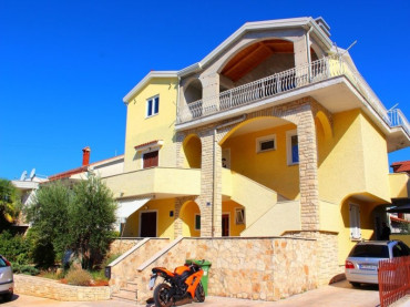 Vacation rentals in Porec