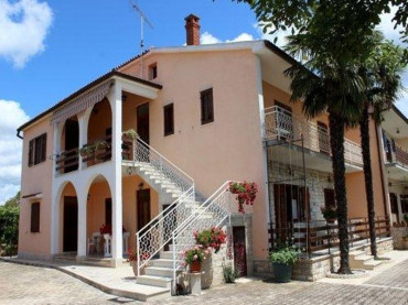 Vacation rentals in Porec