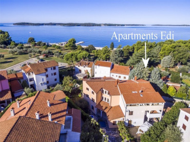 Vacation rentals in Pula