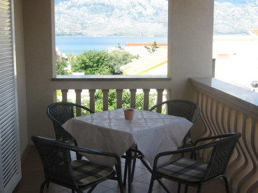 Vacation rentals in Razanac