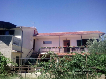 Vacation rentals in Pirovac