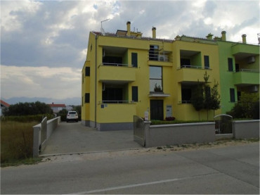 Apartmani Vrsi 