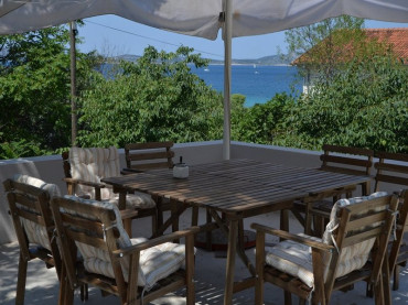 Apartmani Zlarin (Otok Zlarin)