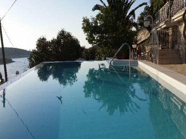 Vacation rentals in Island Hvar