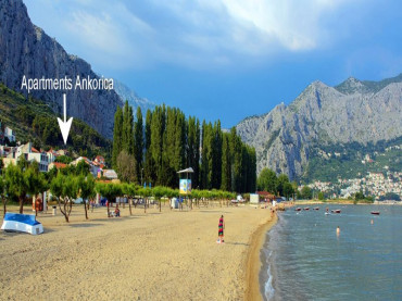 Vacation rentals in Omis