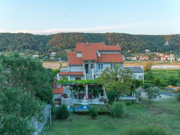 Vacation rentals in Supetarska Draga (Island Rab)