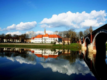 Vacation rentals in Sisak