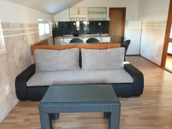 Apartamenty Vila Laura Tkon (Wyspa Pašman)