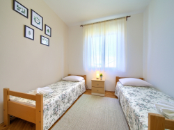 Apartments DiSente Krk (Island Krk)